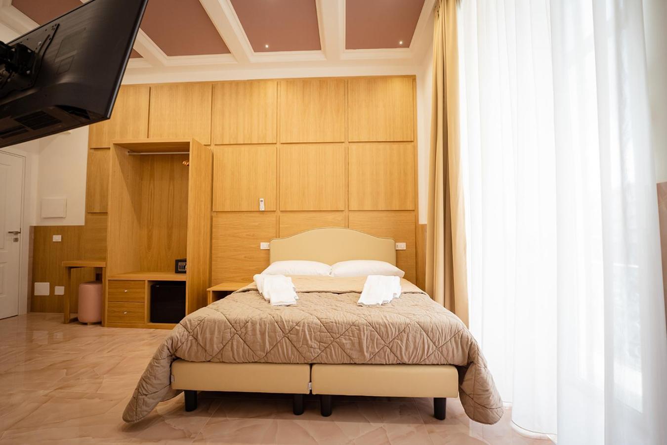 Greros H. Rooms Napoli Centro By Clapa Group Dislocated Hospitality Экстерьер фото